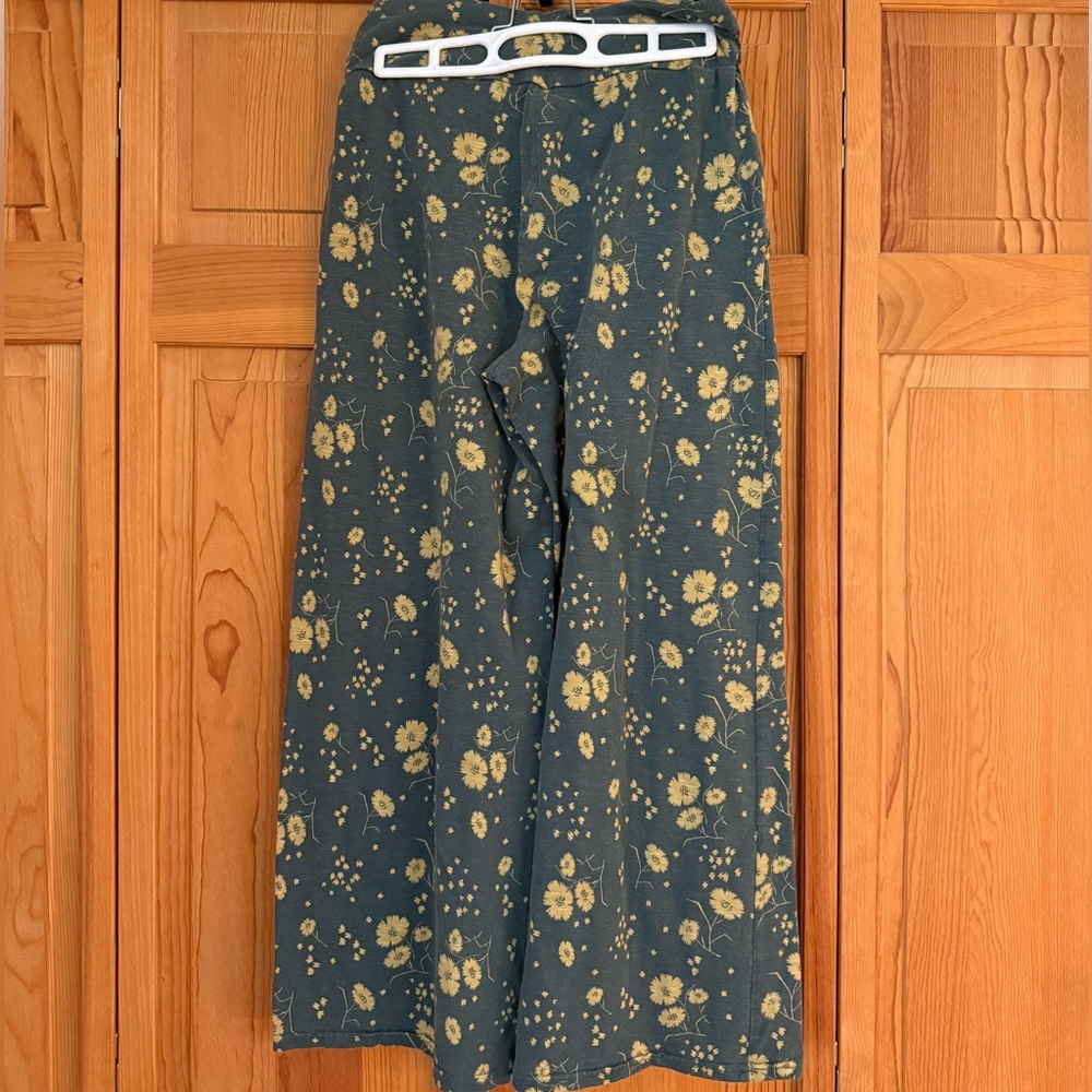 Chaka Wide Leg Pant Mantis Cluster Print